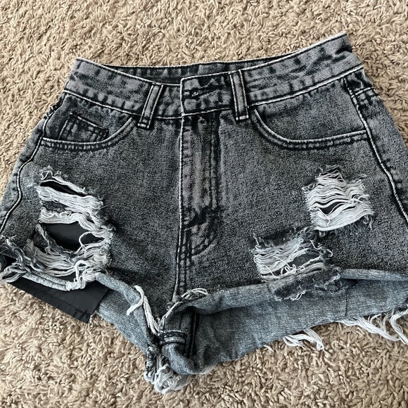 Shorts - Picture 2 of 2